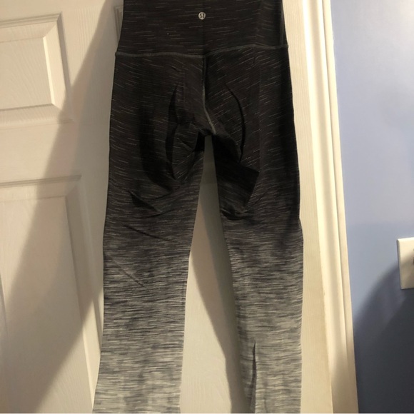 lululemon wunder under leggings - Picture 2 of 11
